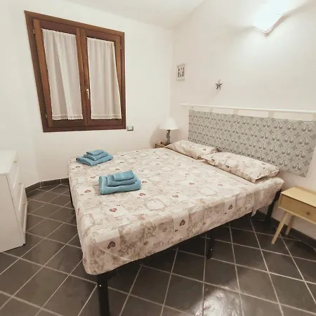 Hh - Four-room Sea View - Unit A Vakantiehuis *
